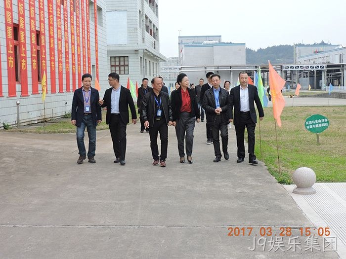 温州市市委常委、宣传部长胡剑谨一行莅临J9娱乐集团调研