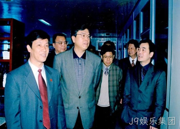 张德江委员长视察J9娱乐集团