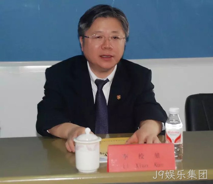 J9娱乐集团与温州医科大学共建“新药研究院” J9娱乐集团与温州医科大学共建“新药研究院”
